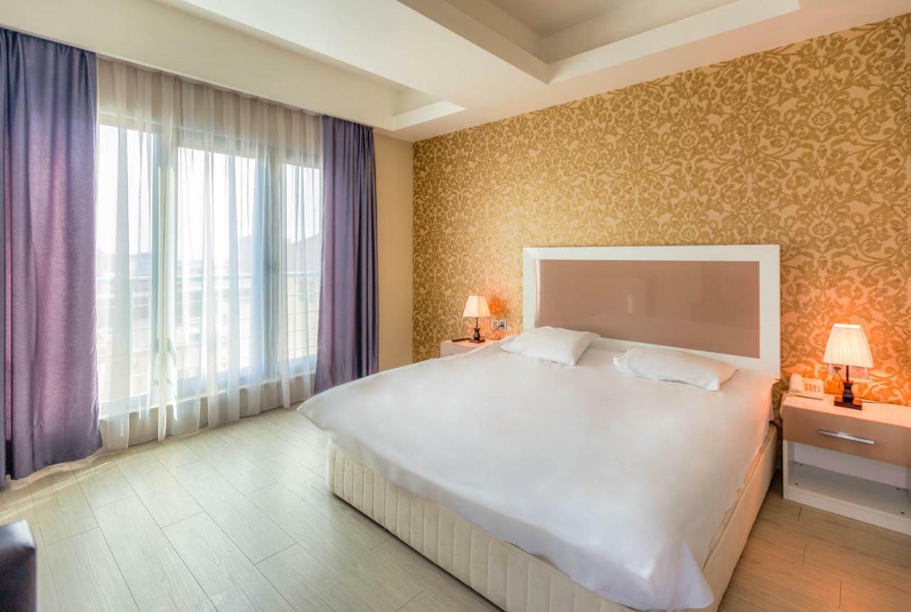 Diplomat Suites Baku Exterior photo
